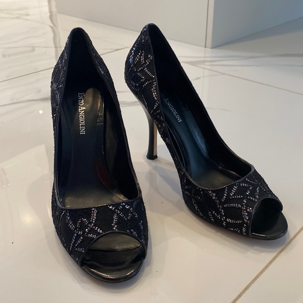 Used italian brand heals